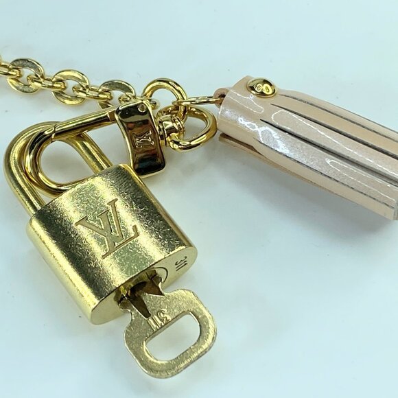 Louis Vuitton Vernis Chapeau Coin Purse Rose Florentin with lock GS331 - Picture 6 of 8